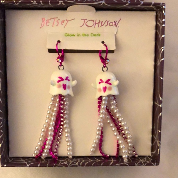 Betsey Johnson Fuchsia Tone Just Treats Ghost Drop Earrings With Fringe NWT - Picture 3 of 10